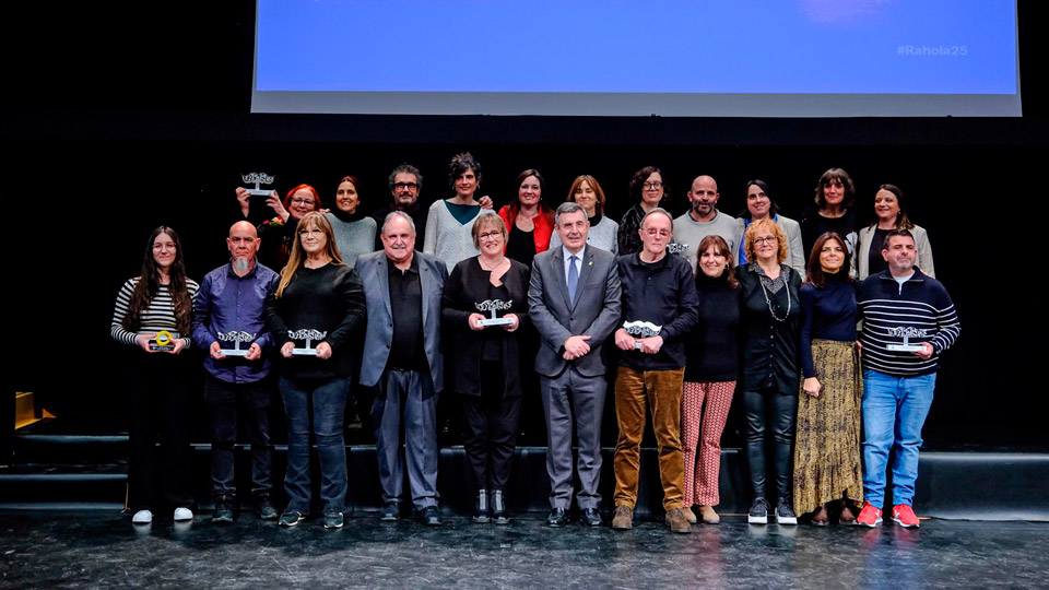 Lliurats els guardons dels XVI Premis Carles Rahola de Comunicació Local a l’Auditori de Girona